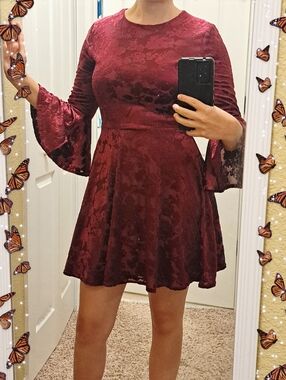B Darlin Size 7/8 Wine Red Velvet Floral Fit-and-Flare Mini Dress